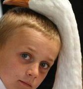 体外受精移植后腹水的症状是什么？体外受精移植后腹水怎么办？